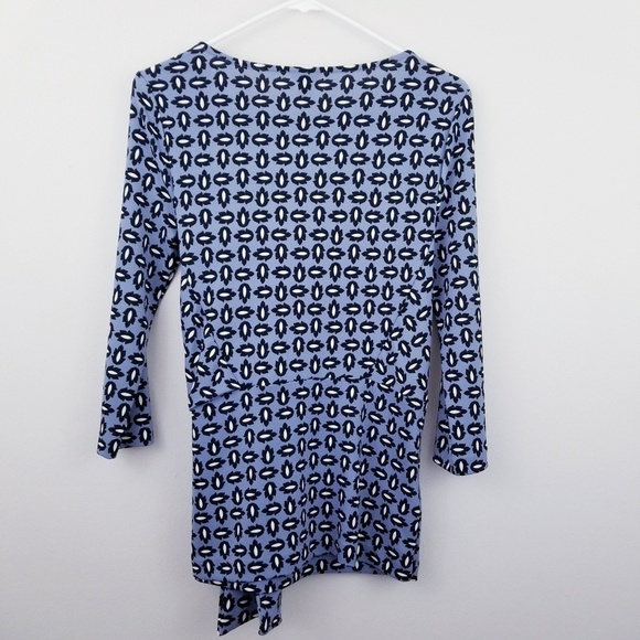 Ann Taylor | Blue Tossed Leaf Print Side-Tie Top - Picture 6 of 8